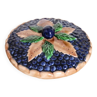 Barbotine pie dish