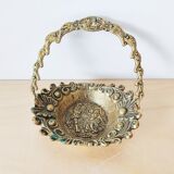 Empty bronze basket pocket with gallant stage décor