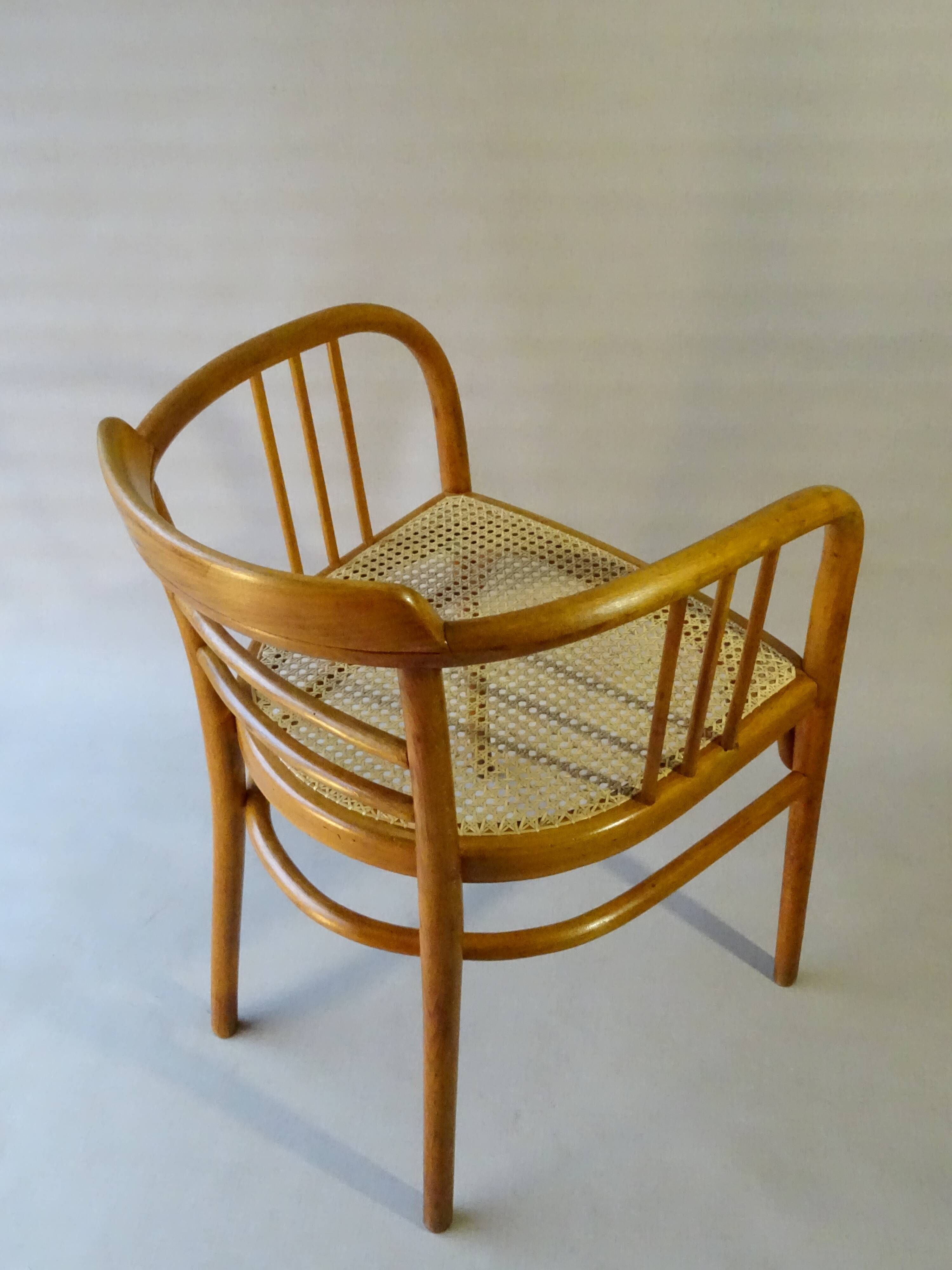 Armchair Thonet N°B93 canned to nine, design Siegel 1920