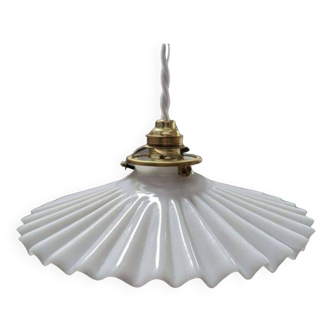 Ancienne suspension baladeuse en opaline plissée/drapée blanche Art déco 1930 Ø 24 cm