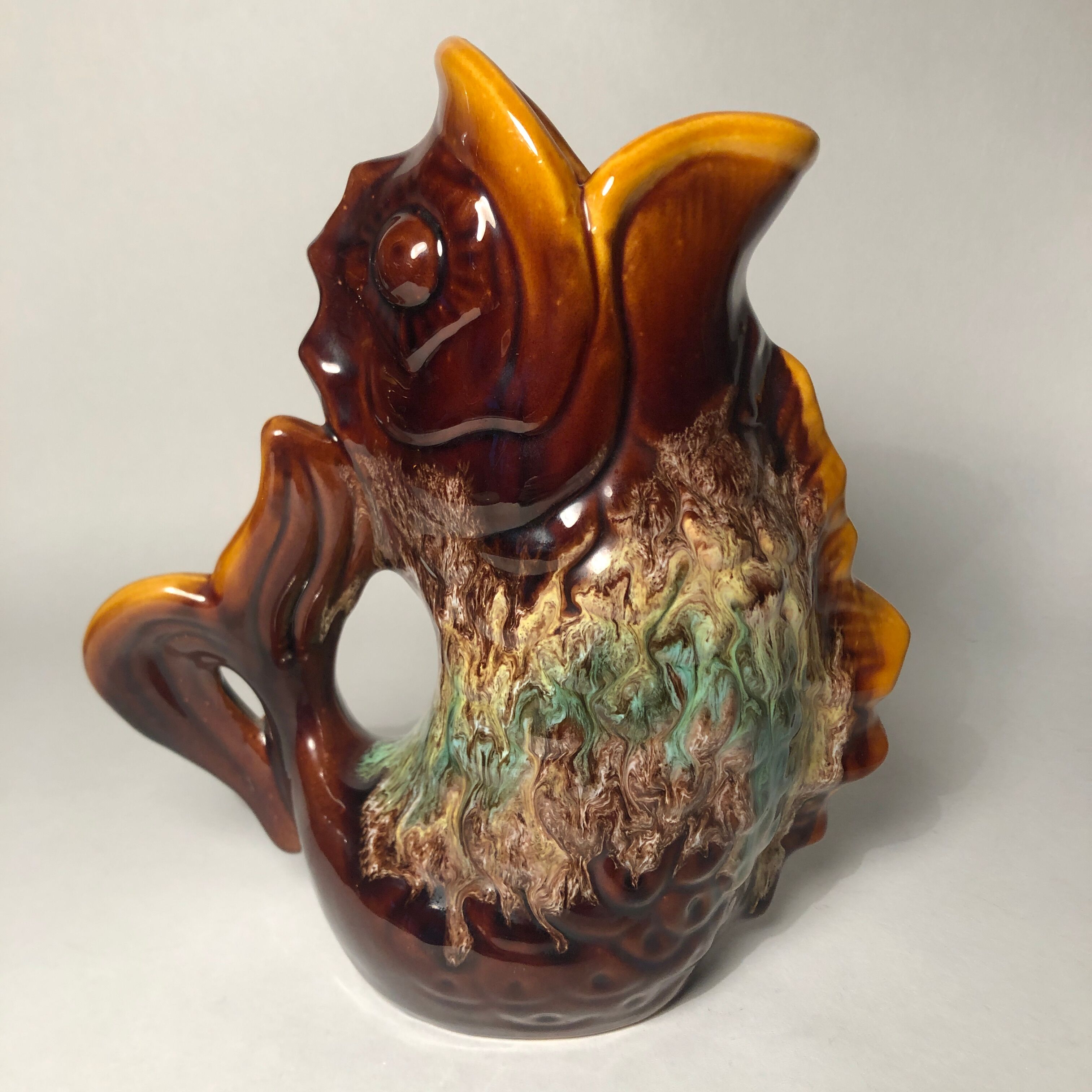 Pitcher fish