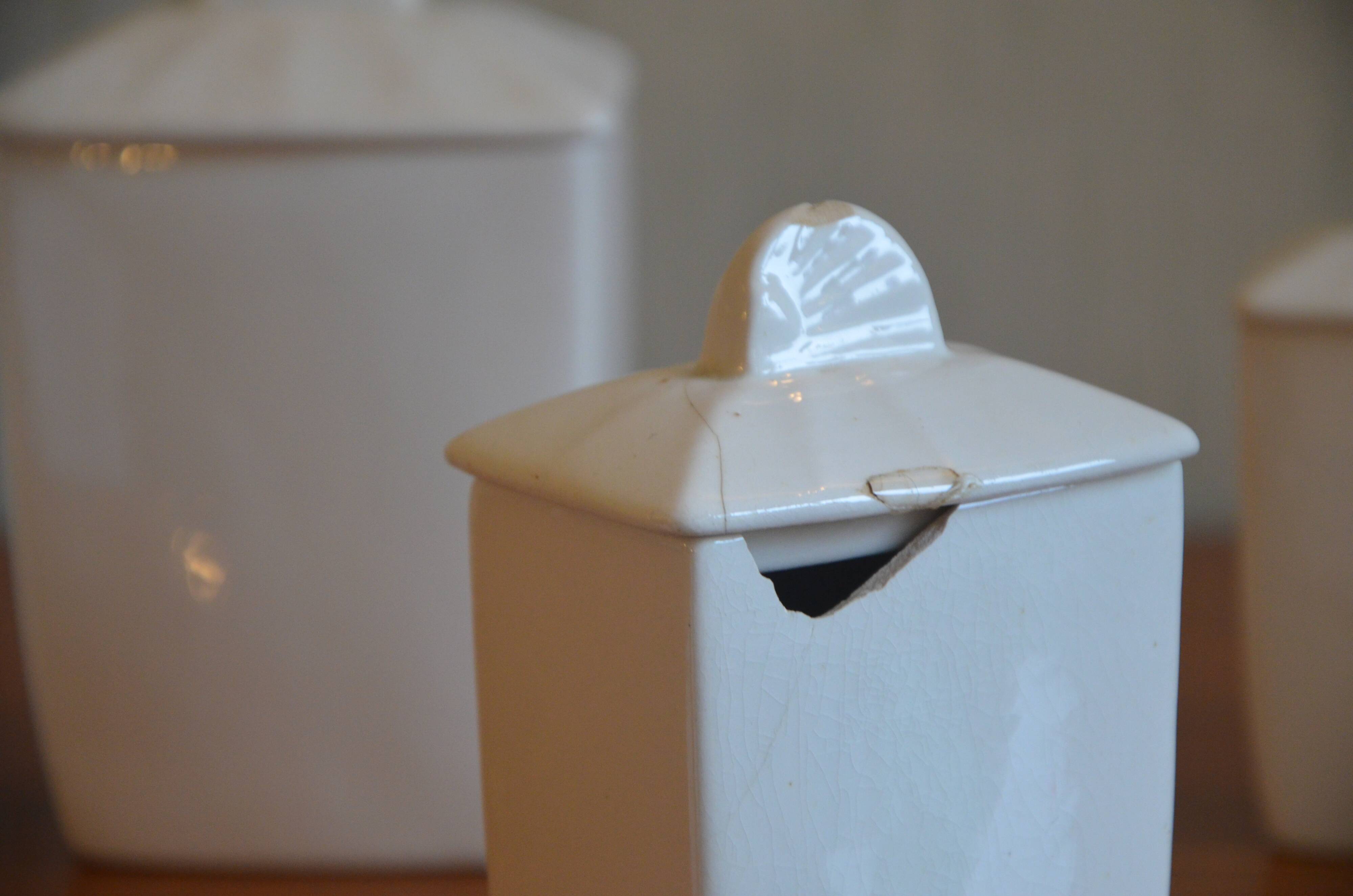Lot de pots à épices en porcelaine Céranord