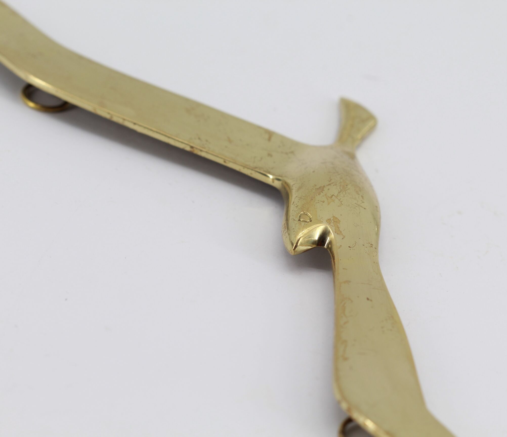 Ancien oiseau en laiton