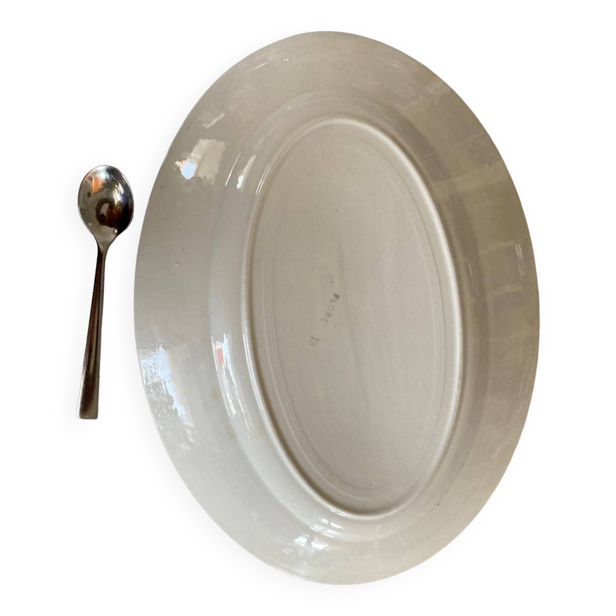 Oval dish blue flowers digoin