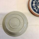 Stoneware plates