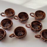 Set of 8 cups and under sliding enamel cups
