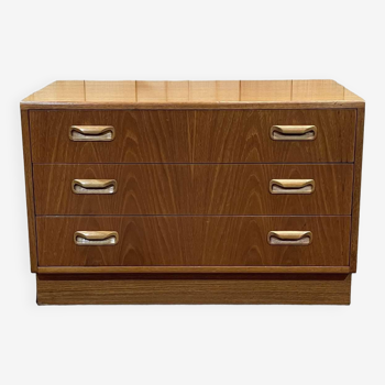 Commode basse 3 tiroirs de la marque GPlan en teck des années 70