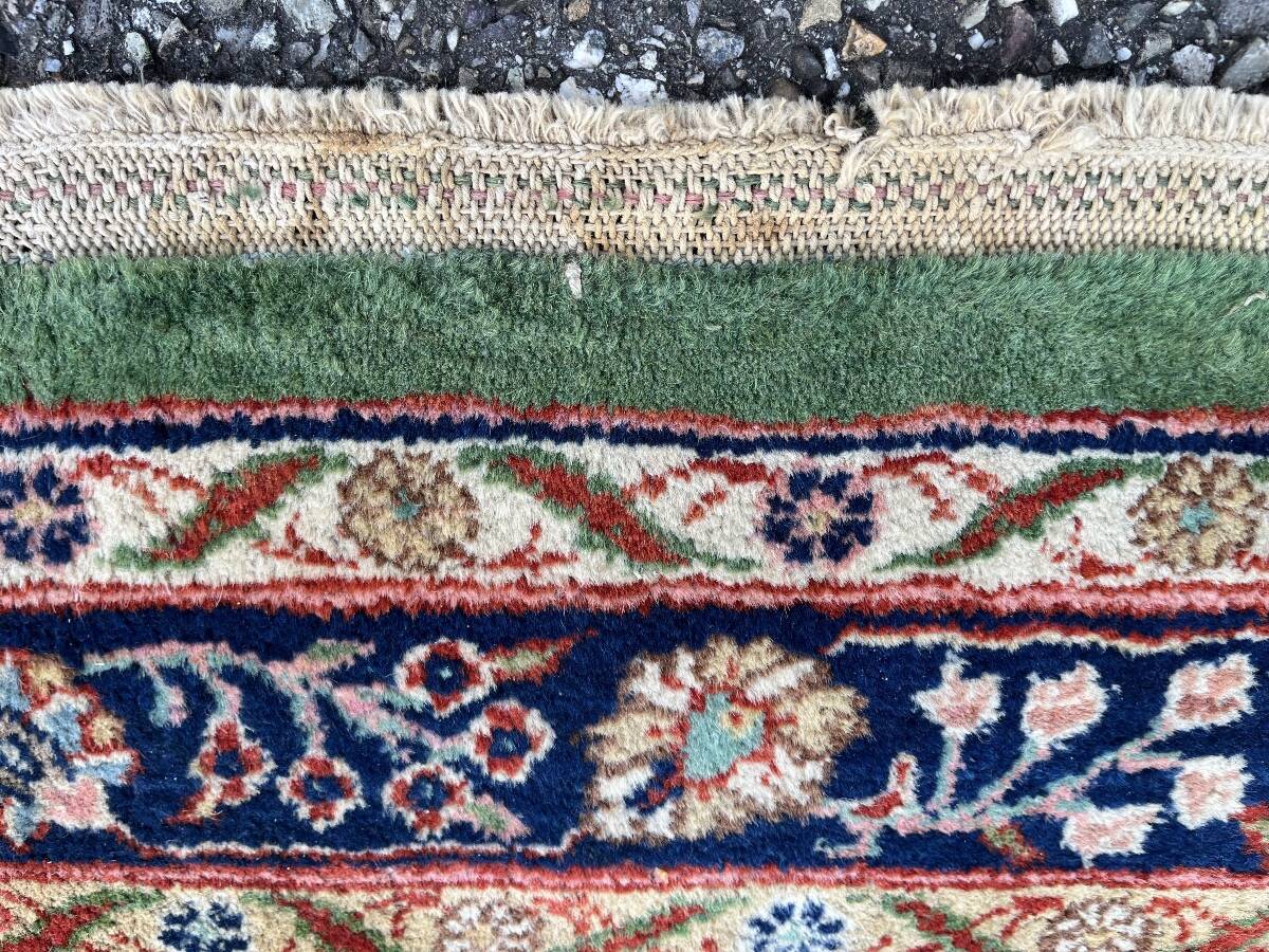 Large emerald Tabriz Persian rug 520x350 cm