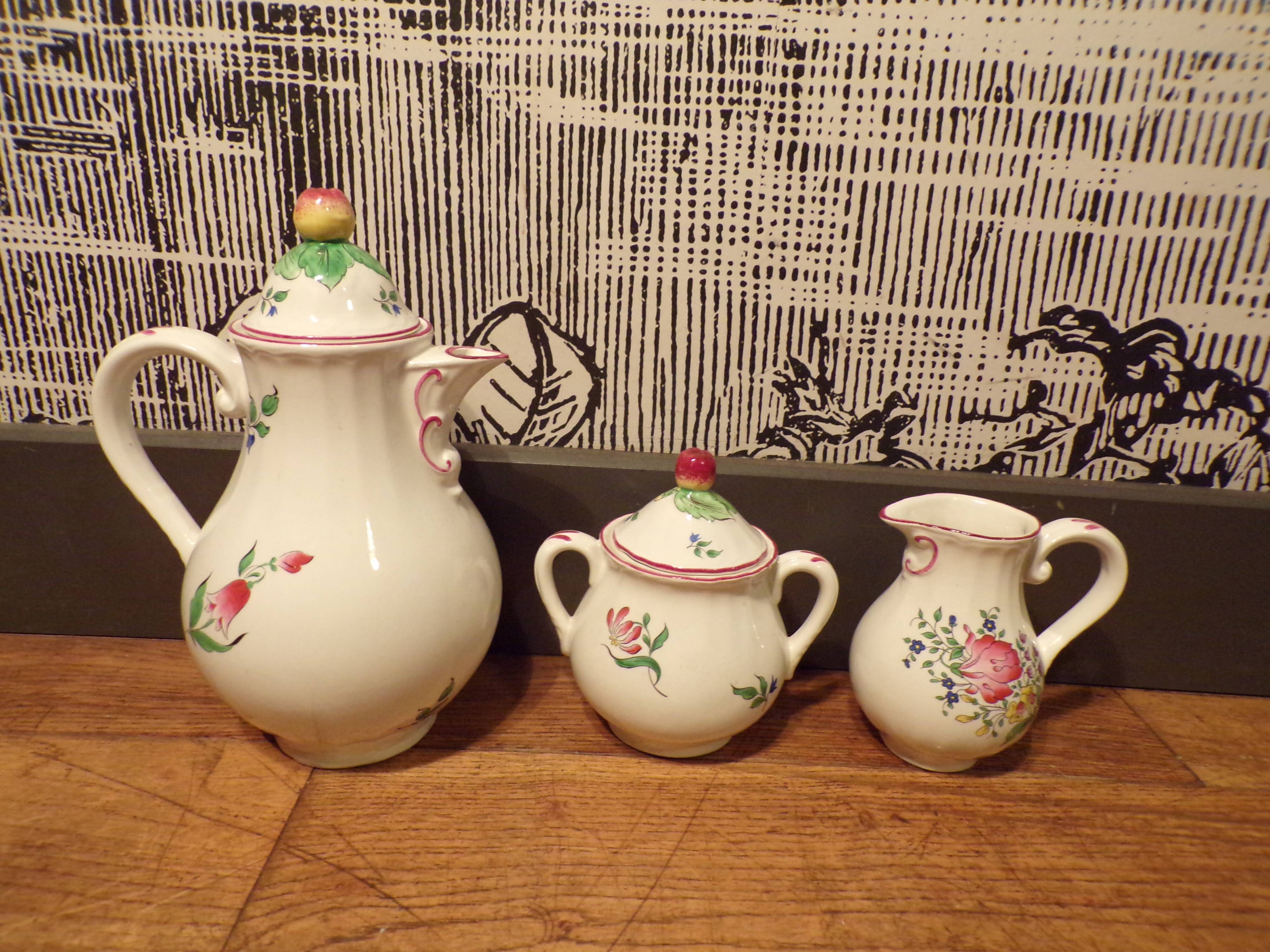 Coffee maker, sugar bowl and milk jug service Lunéville Réverbère