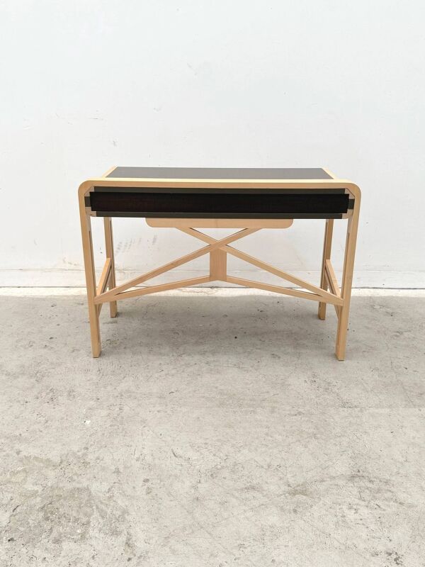 Bureau en bois massif et formica