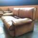 Canapé, fauteuils et repose pieds Roche Bobois en cuir