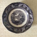 Assiette "T Walker” flow mulberry pattern 19e siècle