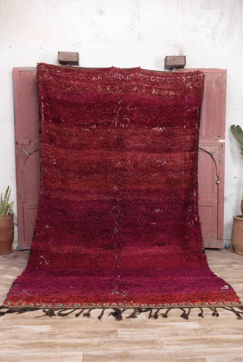 Vintage beni m'guild berbere carpet 195 x 320