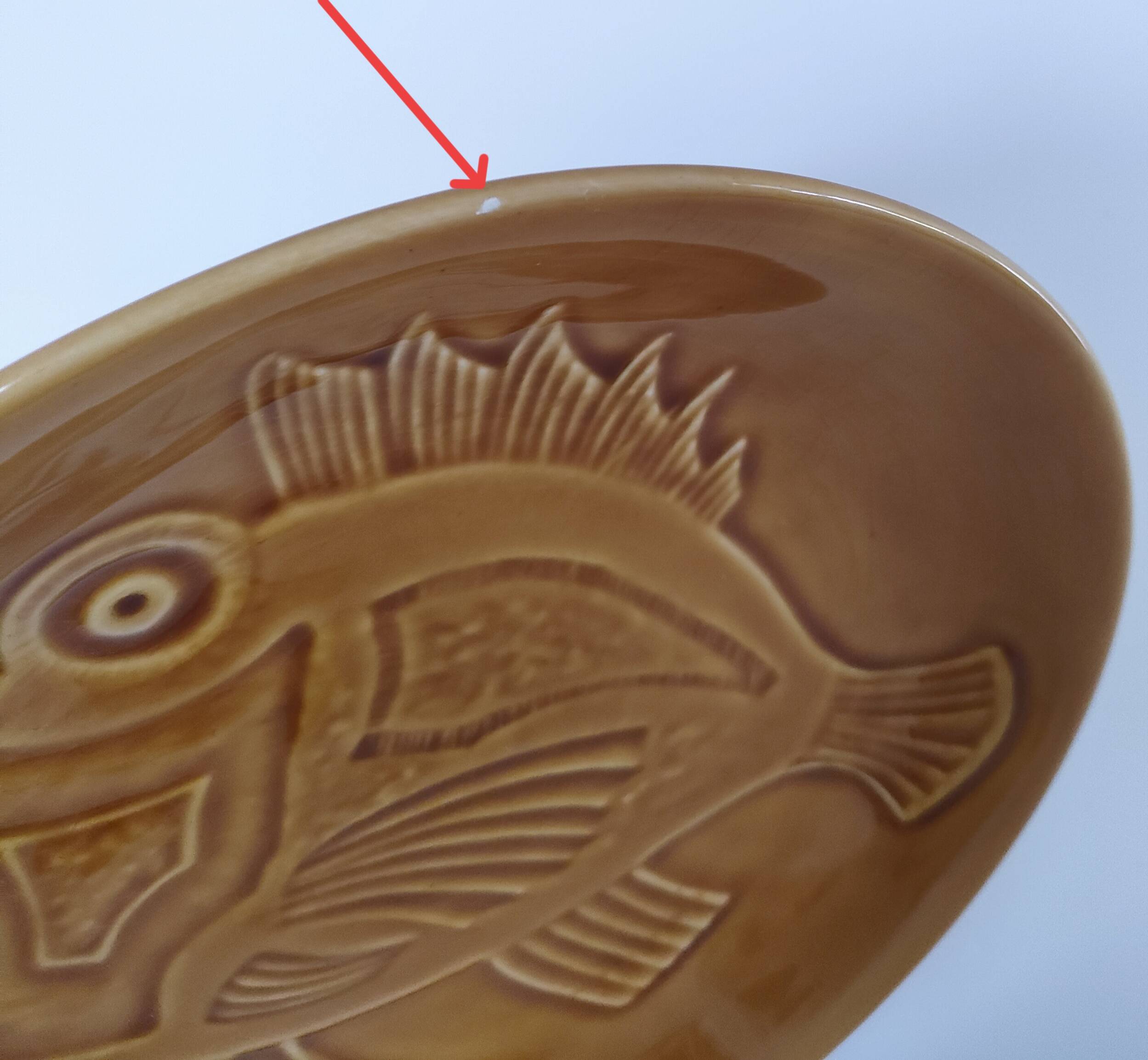10 assiettes décor poisson par Robert Picault pour Longchamp