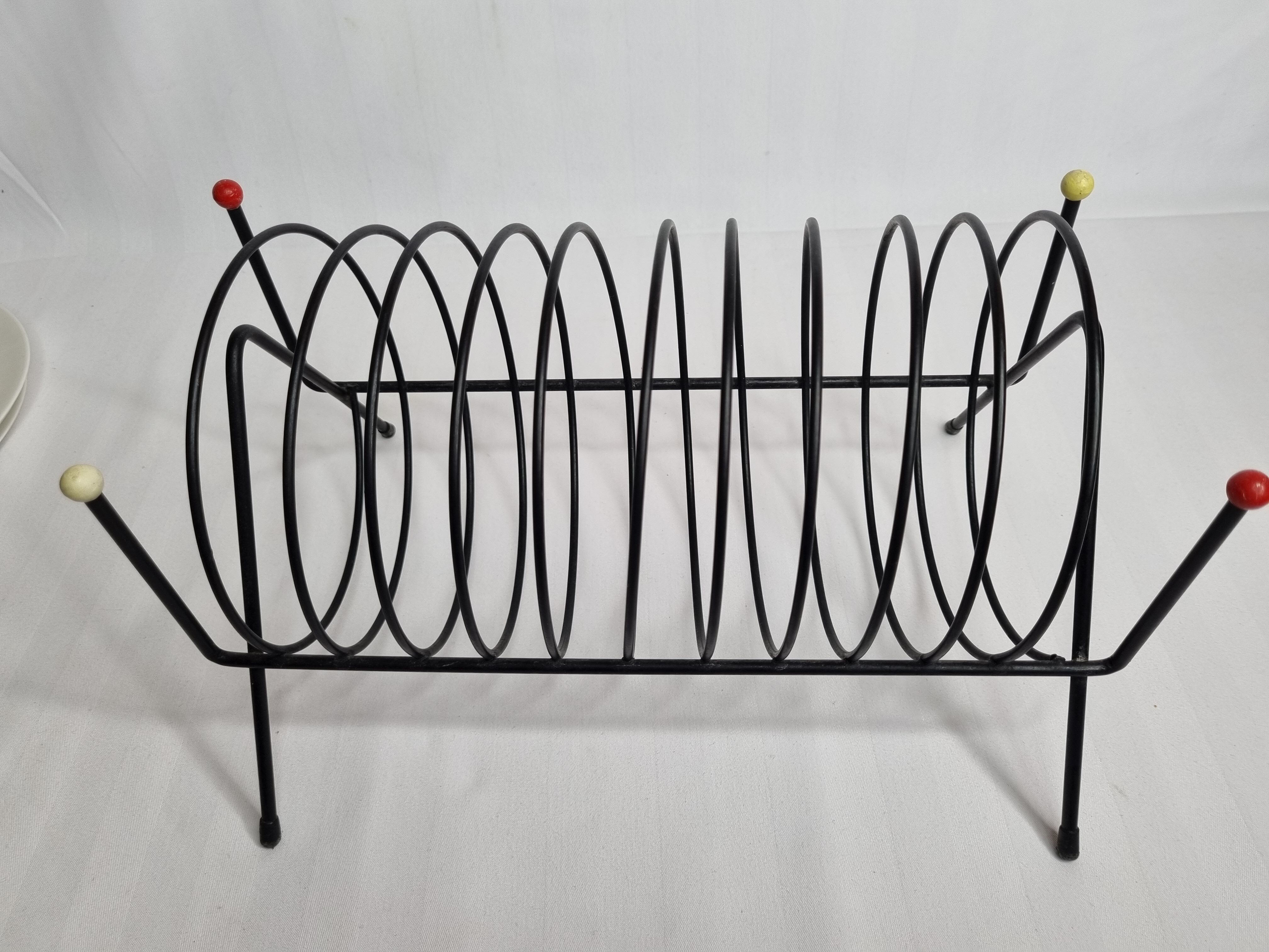 Magazine holder, vinyl holder "spring" in vintage metal, 30 cm