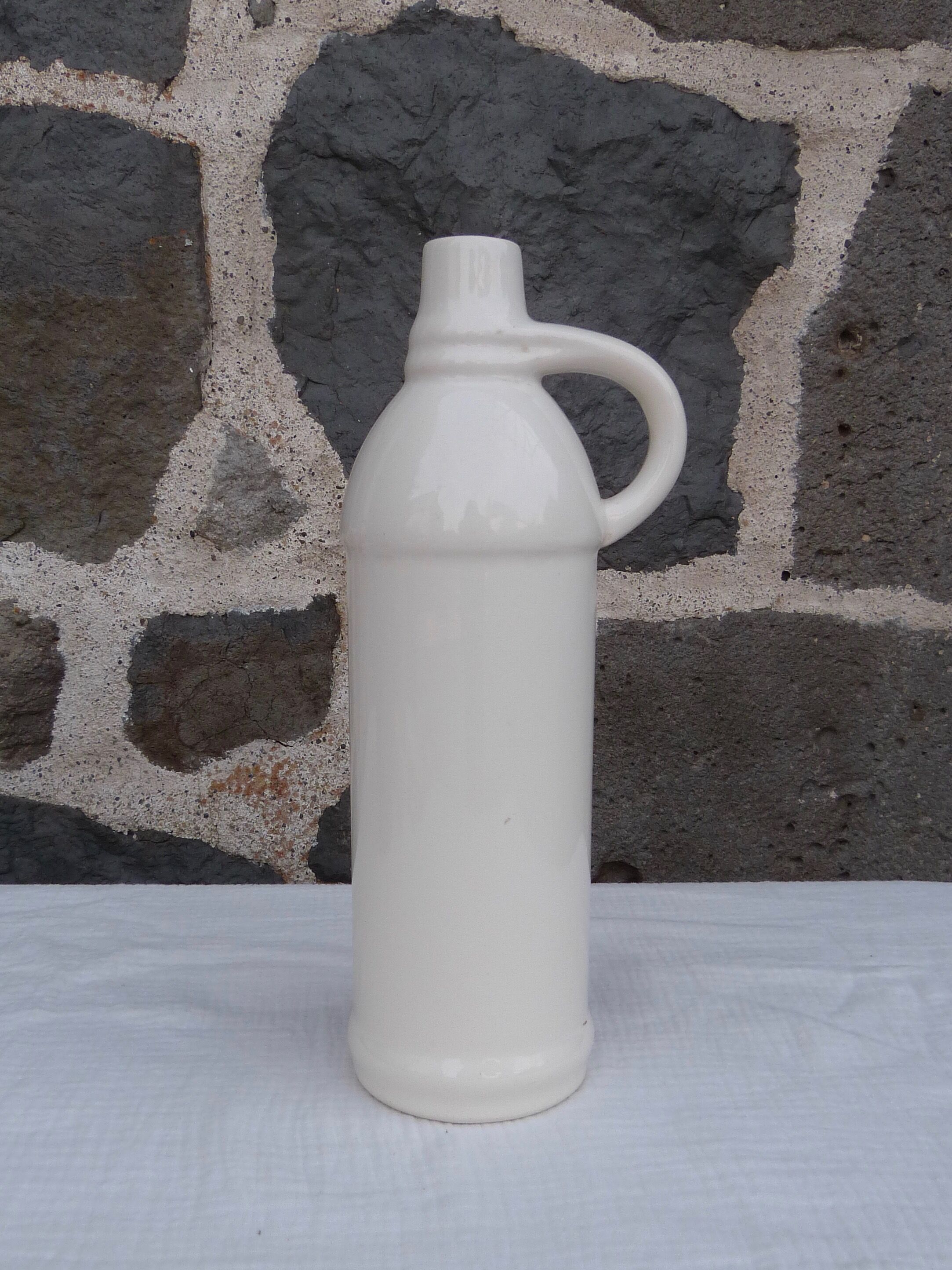 Set of 4 stoneware bottles