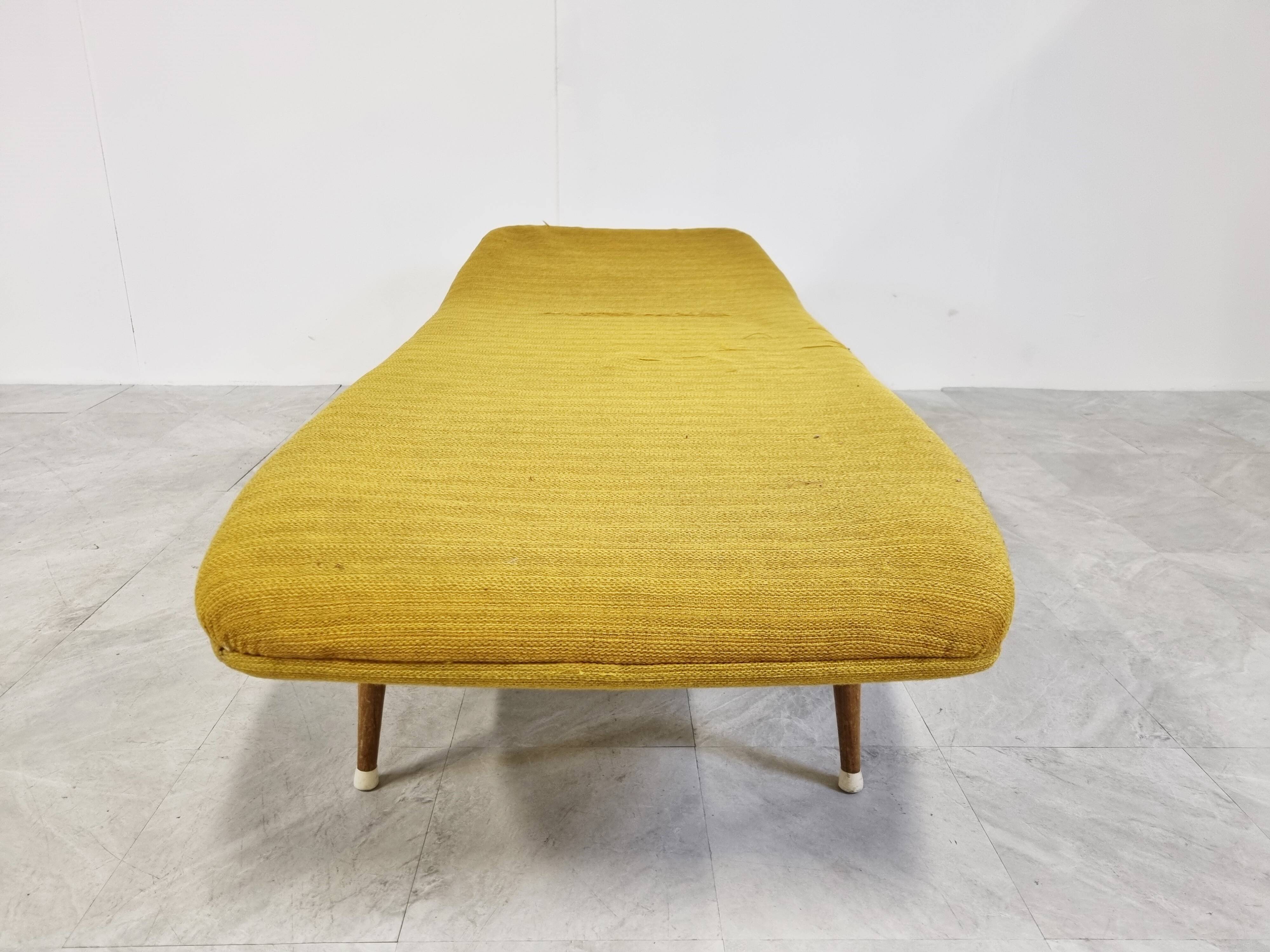 Banquette-lit du milieu du siècle, années 1960