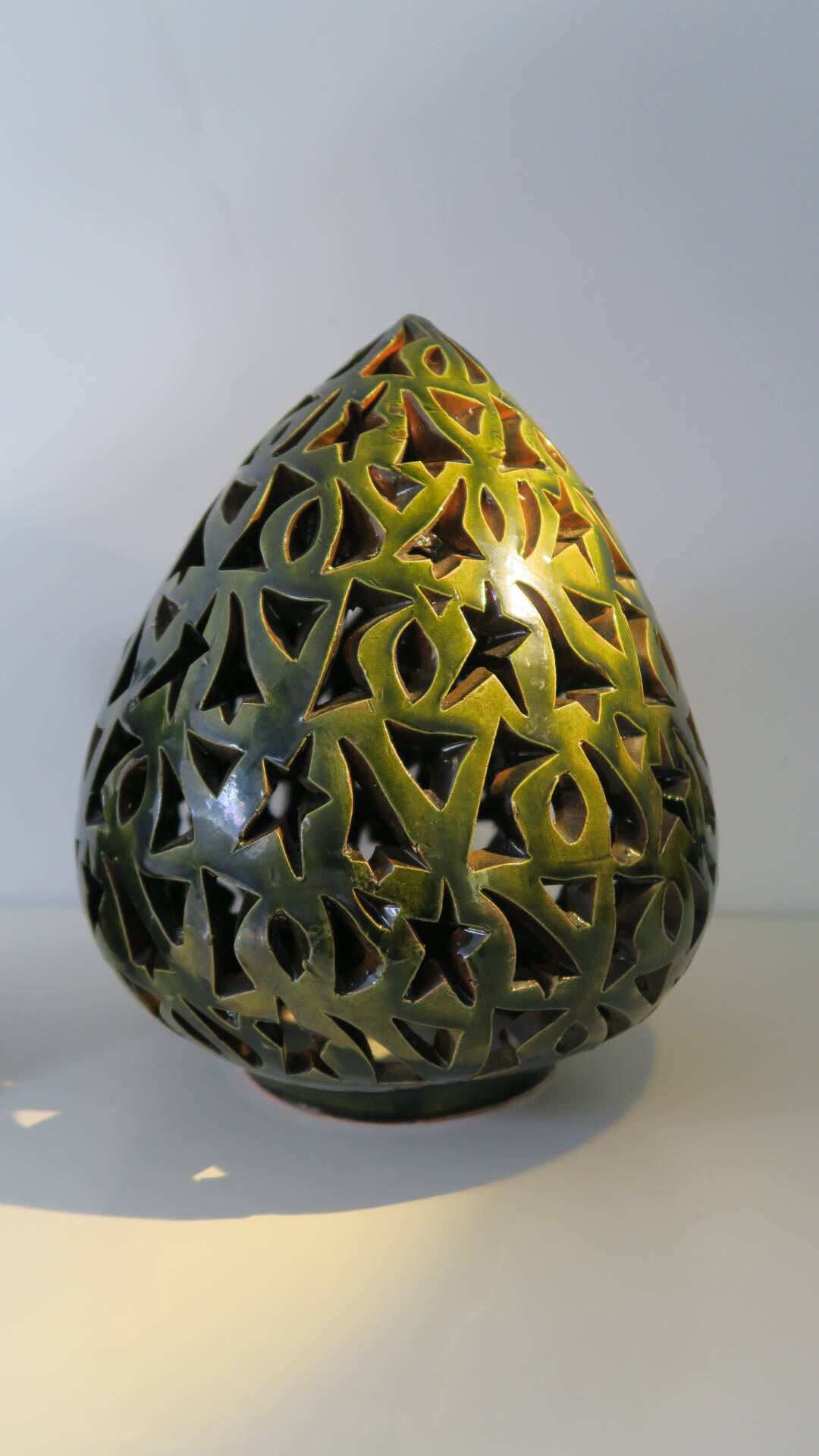 Large 1980s lamp, openwork ceramic