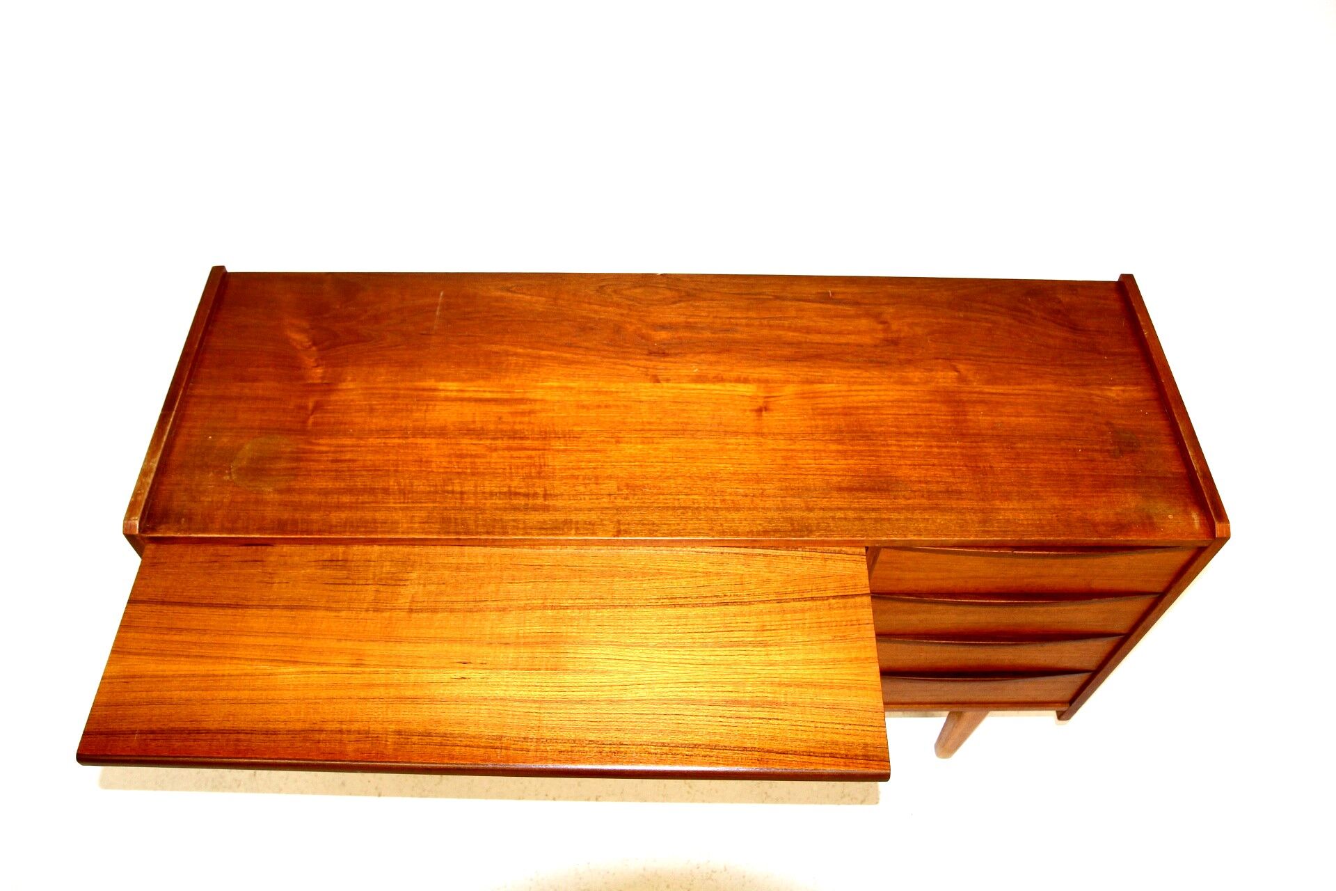 Scandinavian chest of drawers, Sweden, 1960