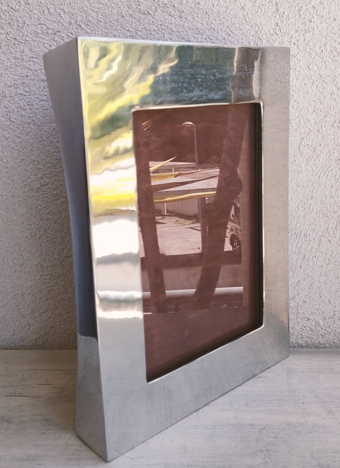 Designer silver metal photo frame