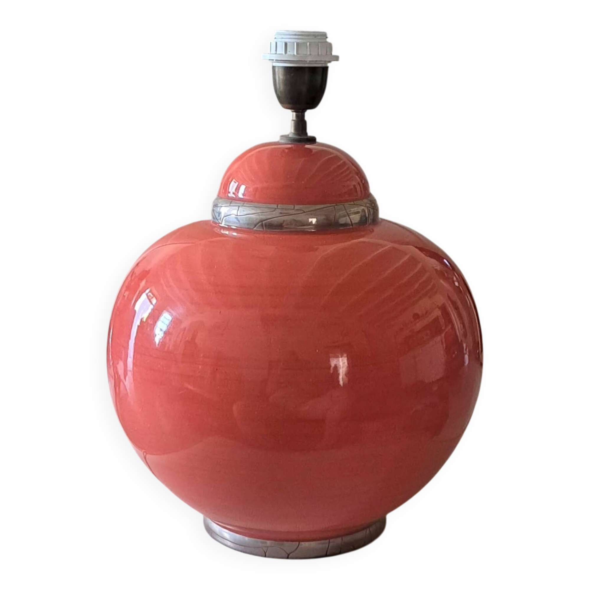 Vintage living room lamp. Kostka Rondo House.