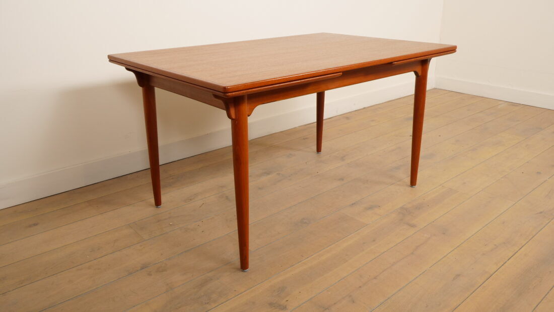 Vintage dining table | Omann Jun No. 50 | Teak | Extendable
