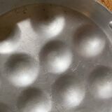 Set of 2 metal snail dishes