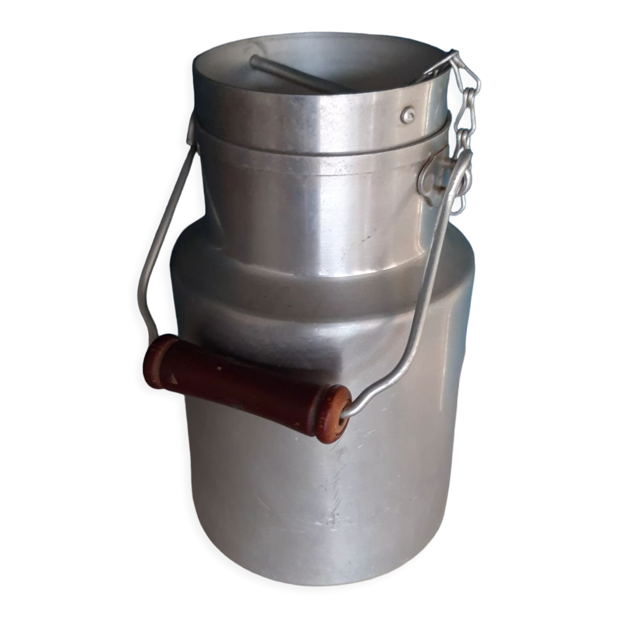 Antique milk jug in pure aluminum