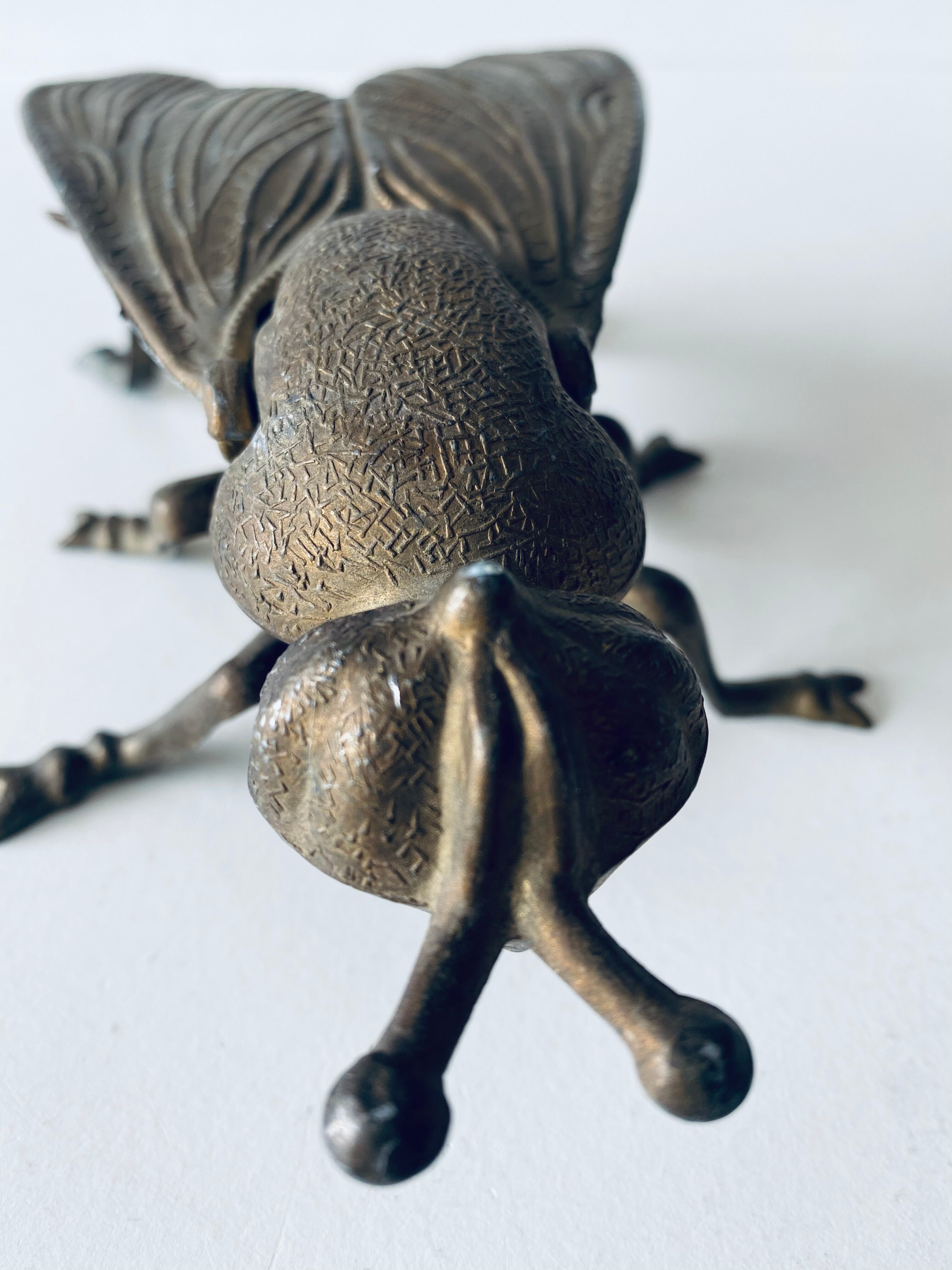 Cendrier mouche en laiton