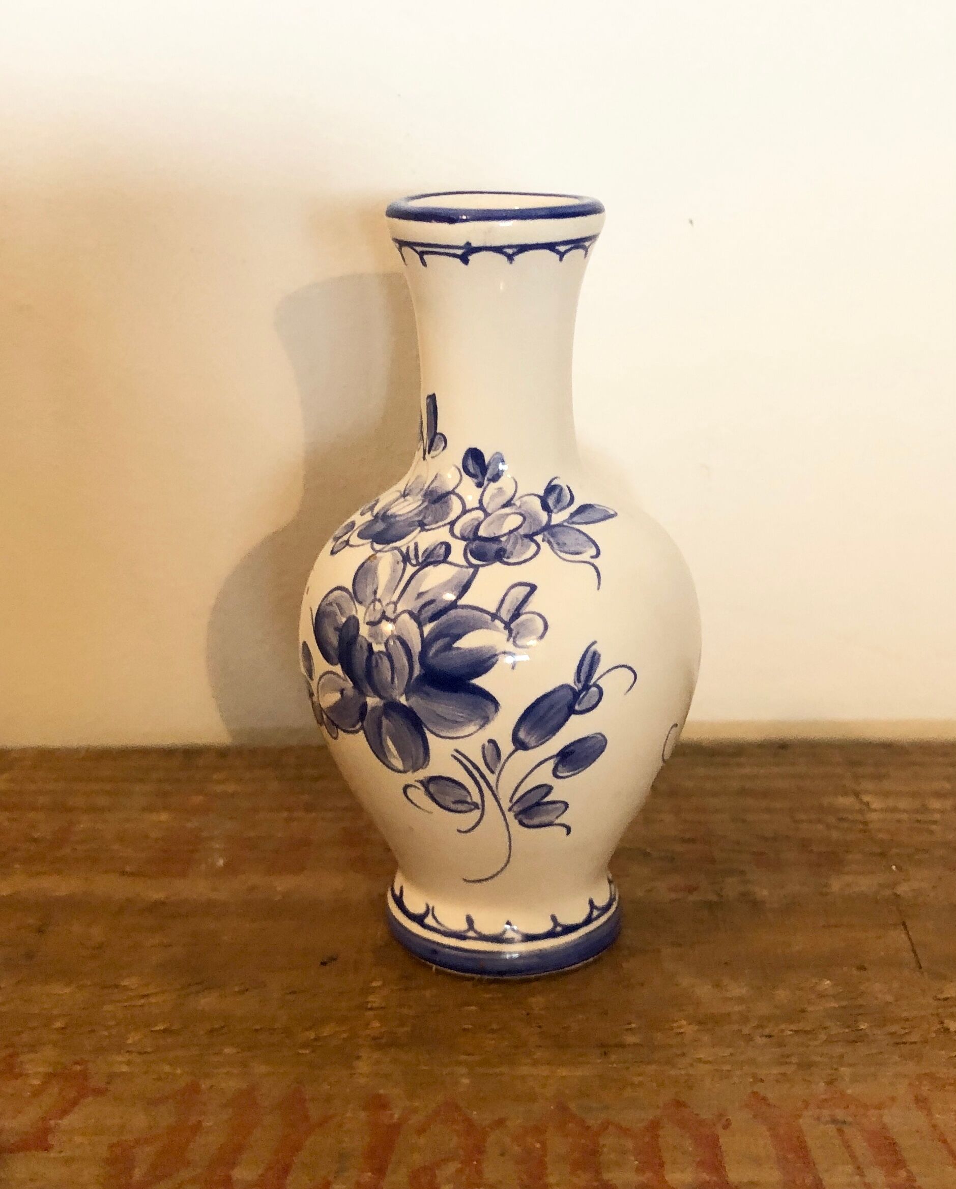 Vase Moustiers