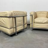 Fauteuils clubs en cuir blanc LC2 par Le Corbusier pour Cassina