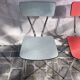 4 chaises en formica