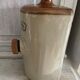 Bouteille en grès vintage