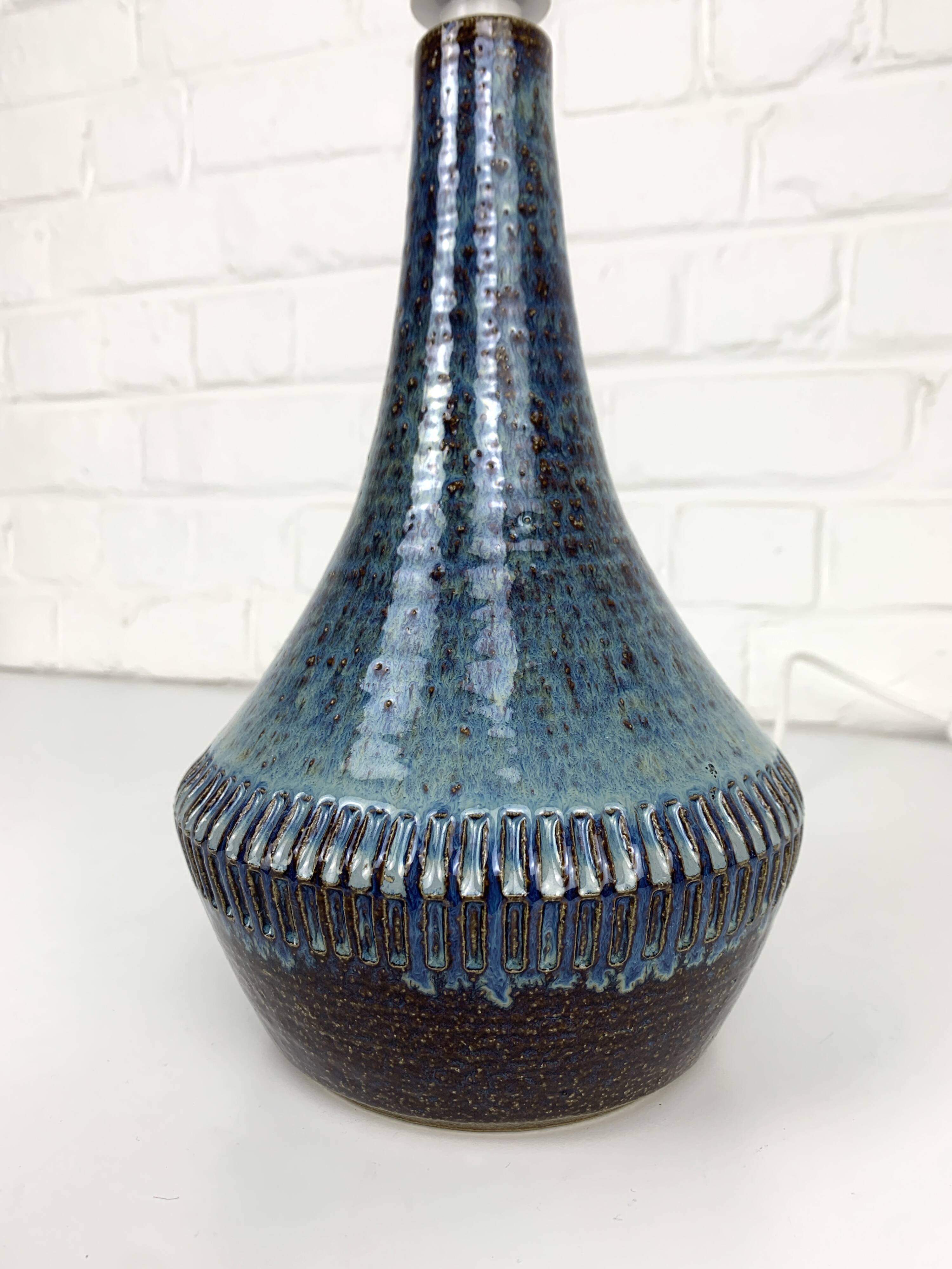 Danish table lamp in blue ceramic, Soholm Stentøj, Scandinavian Denmark