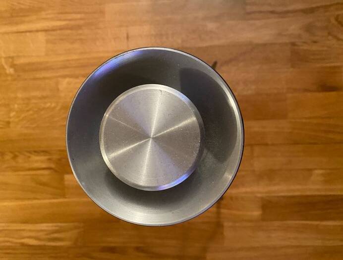 Magazine Rack • Design Sculpture • Omero • Francisco Gomez Paz • Driade • 2006