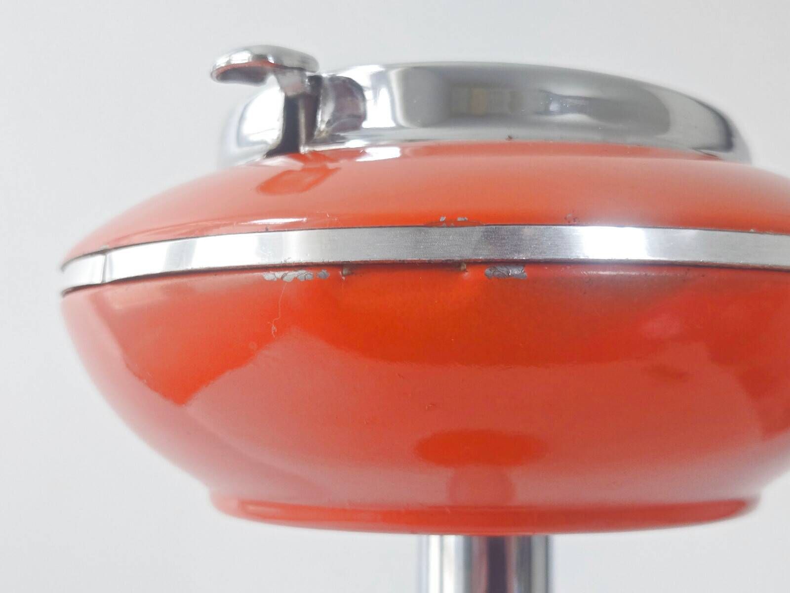 VINTAGE 1970s METAL ASH TRAY ON A STAND ORANGE LACQUER & CHROME 70S SPACE AGE