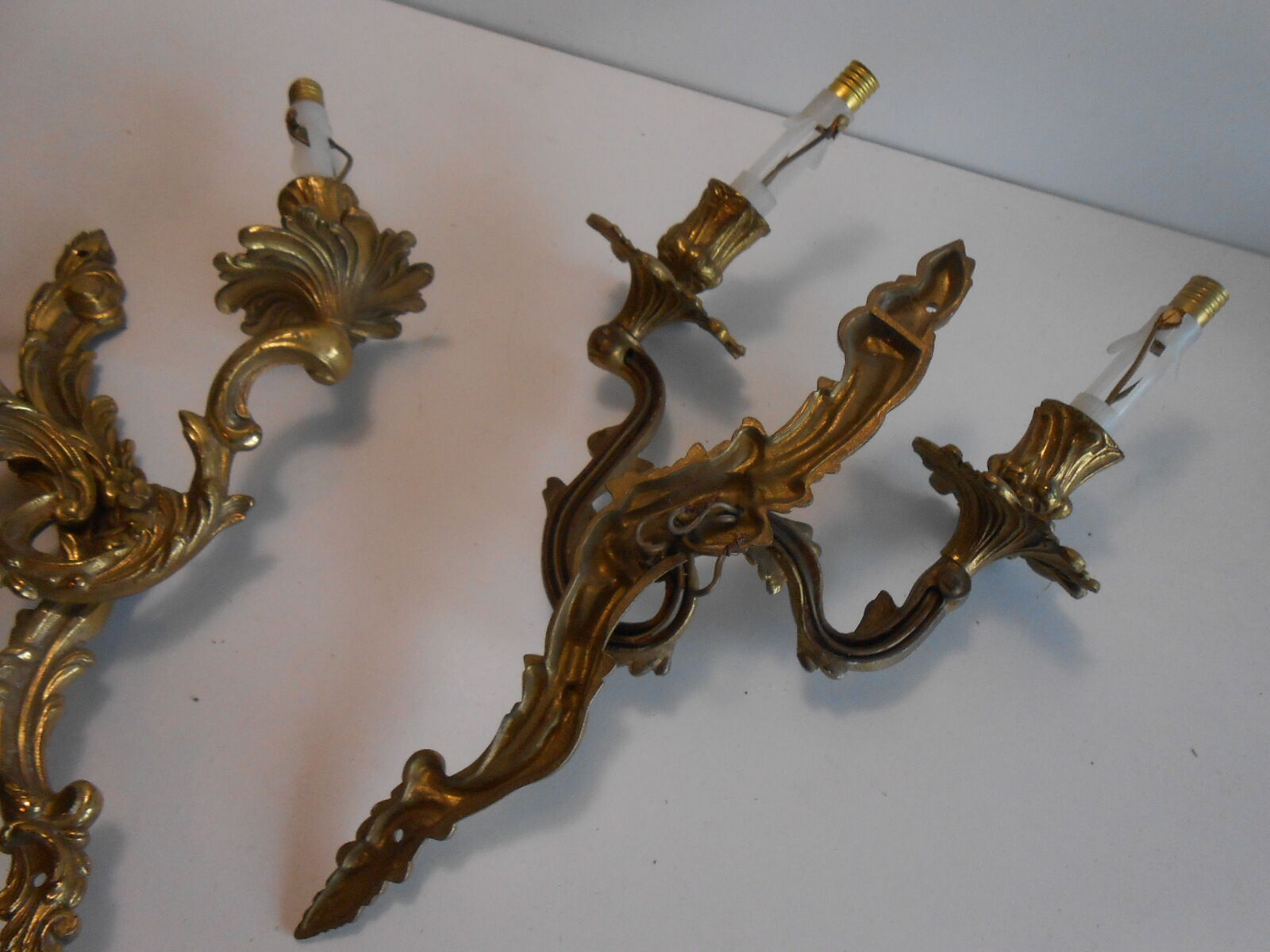 4 bronze wall lamps