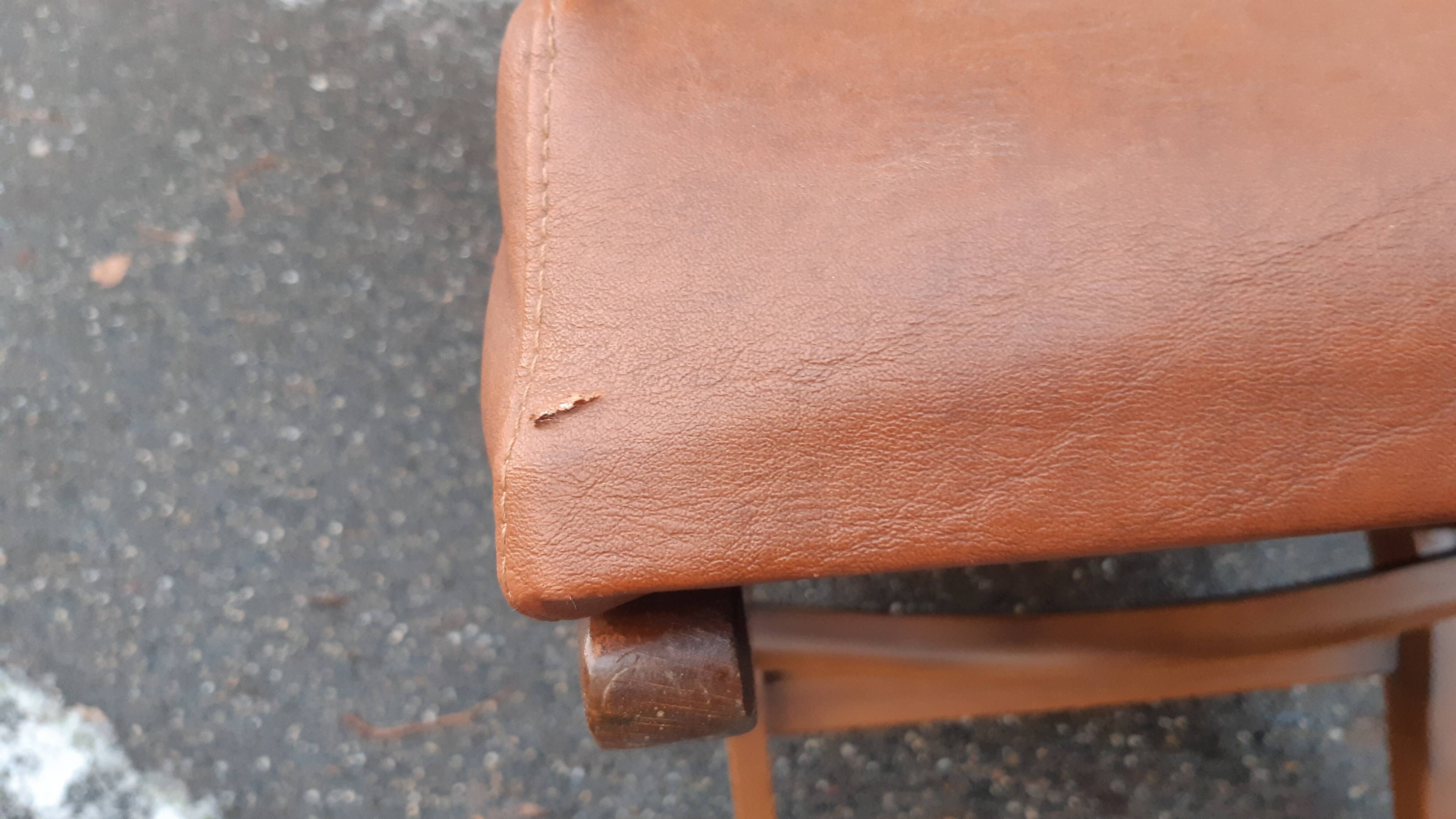 Vintage armchair Pierre Guariche