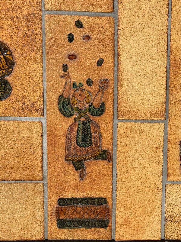 Table basse en céramique signée Roger CAPRON