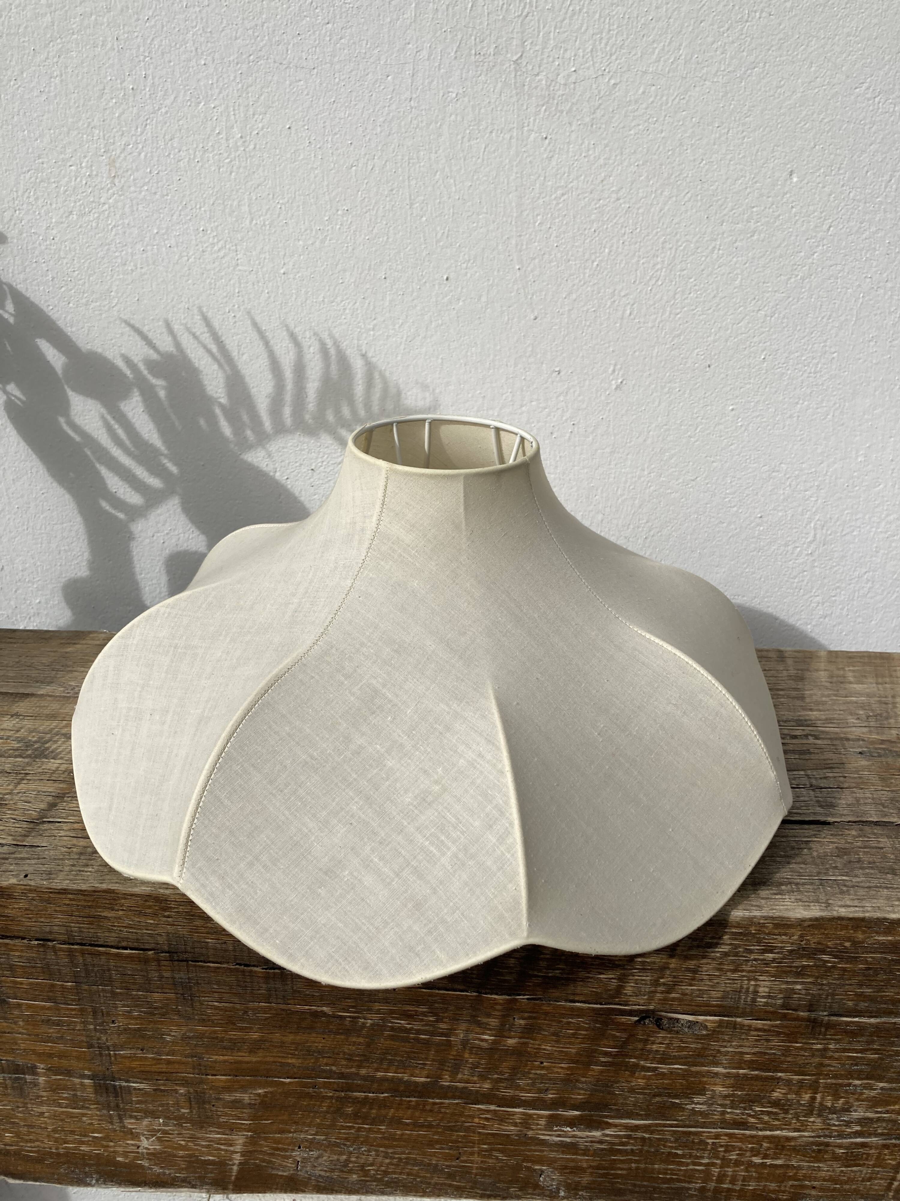 Suspension or lampshade in floral shaped fabrics Goldkant cocoon style