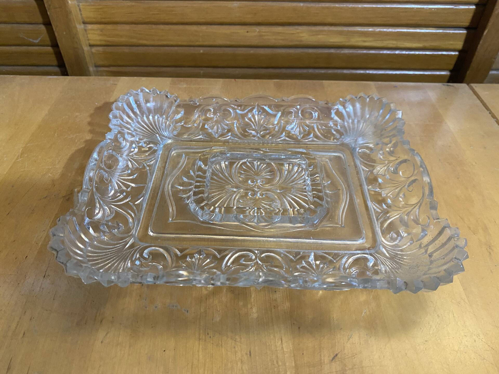 Vintage vallerysthal crystal moulded cut pocket ashtray #