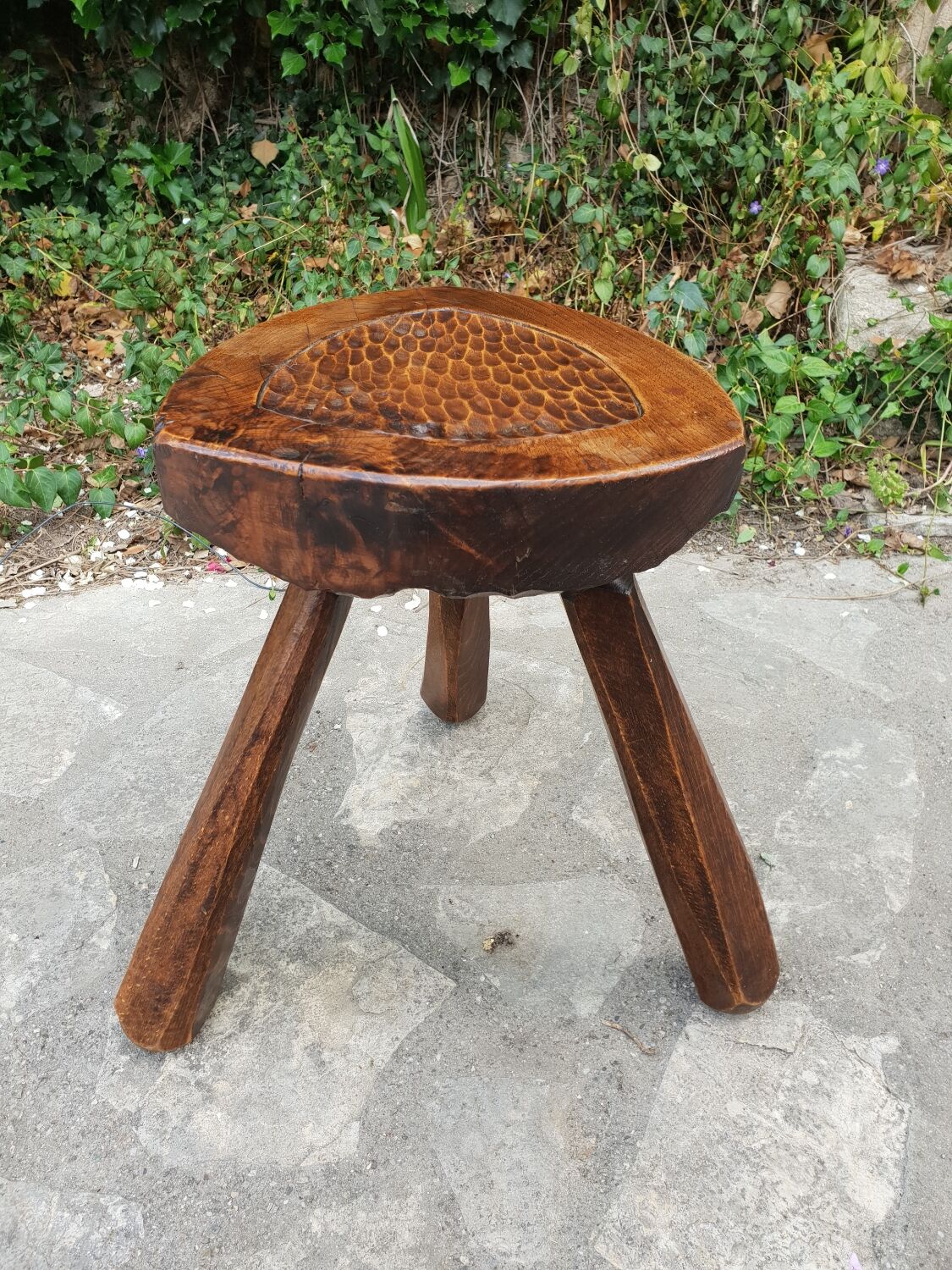 Tripod shepherd's stool 1970