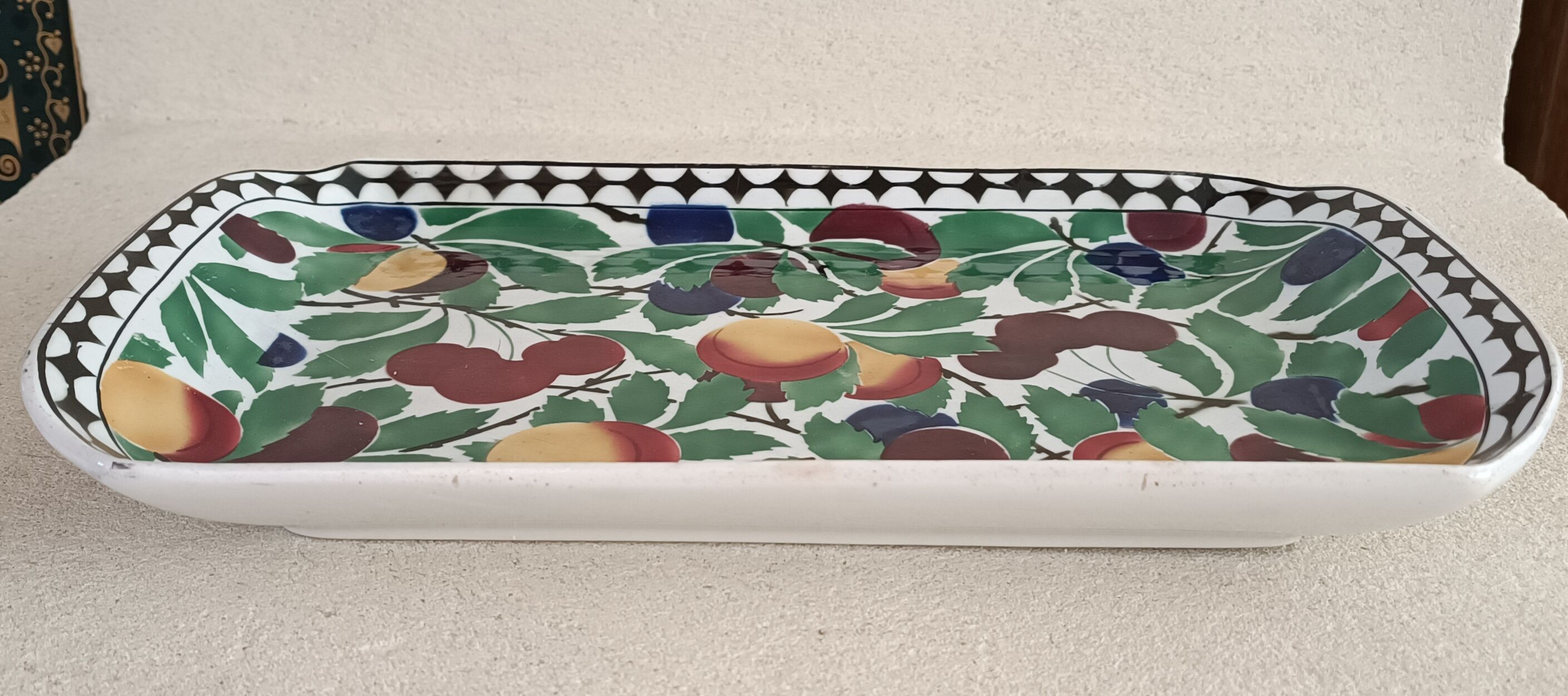 Villeroy & Boch cake dish 1920s-1930s