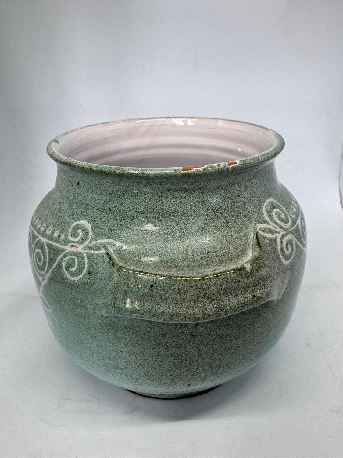 Green ceramic pot Le Frasnois
