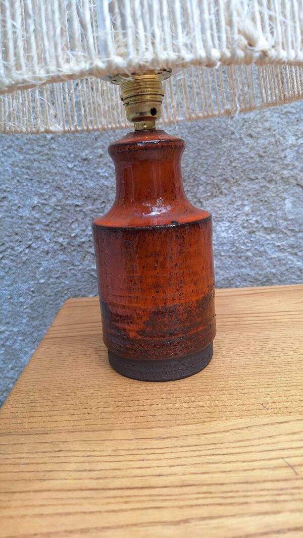 Lampe a poser en céramique signé Belka, Danemark abat jour en corde