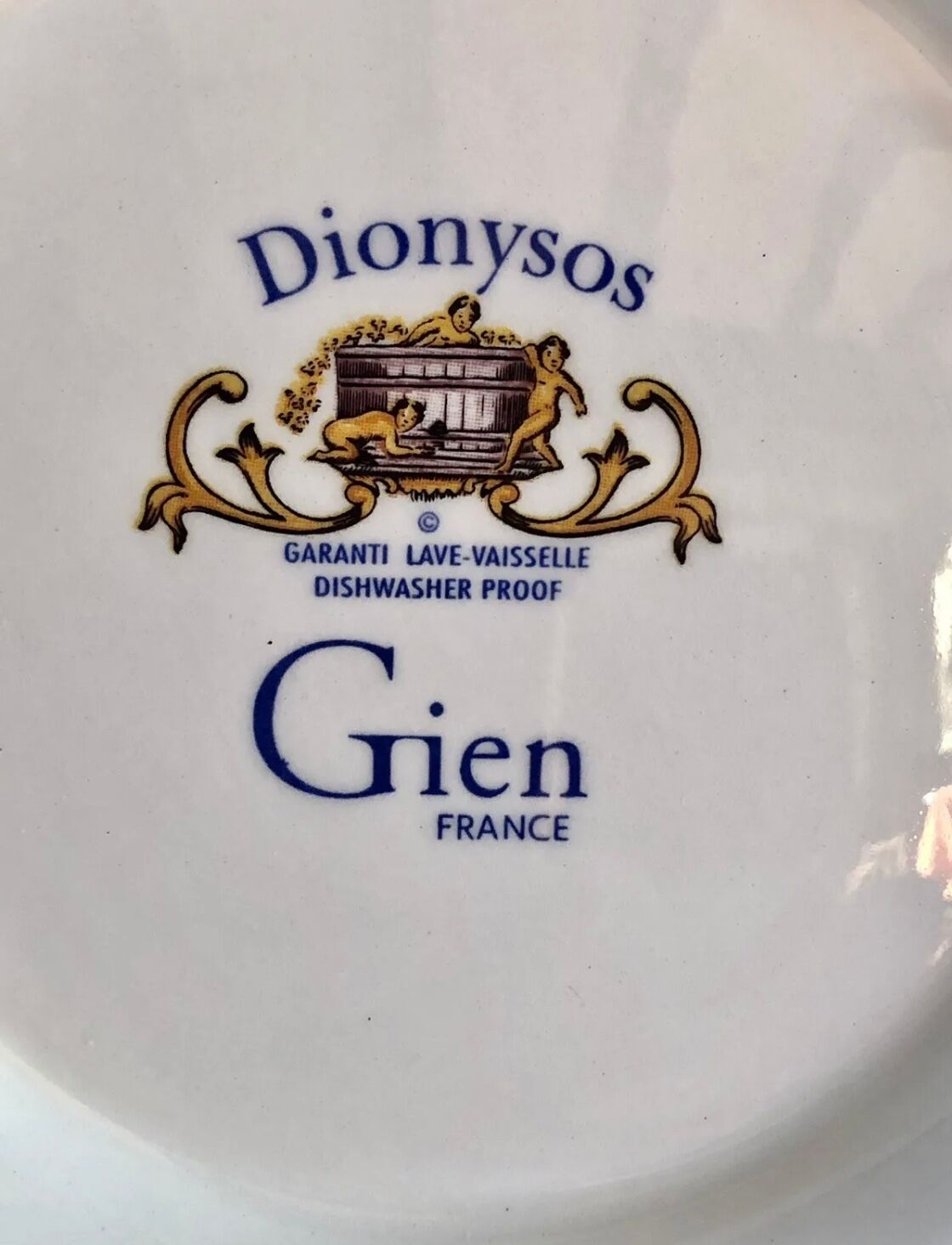 Gien teapot model children at the Dionysus press