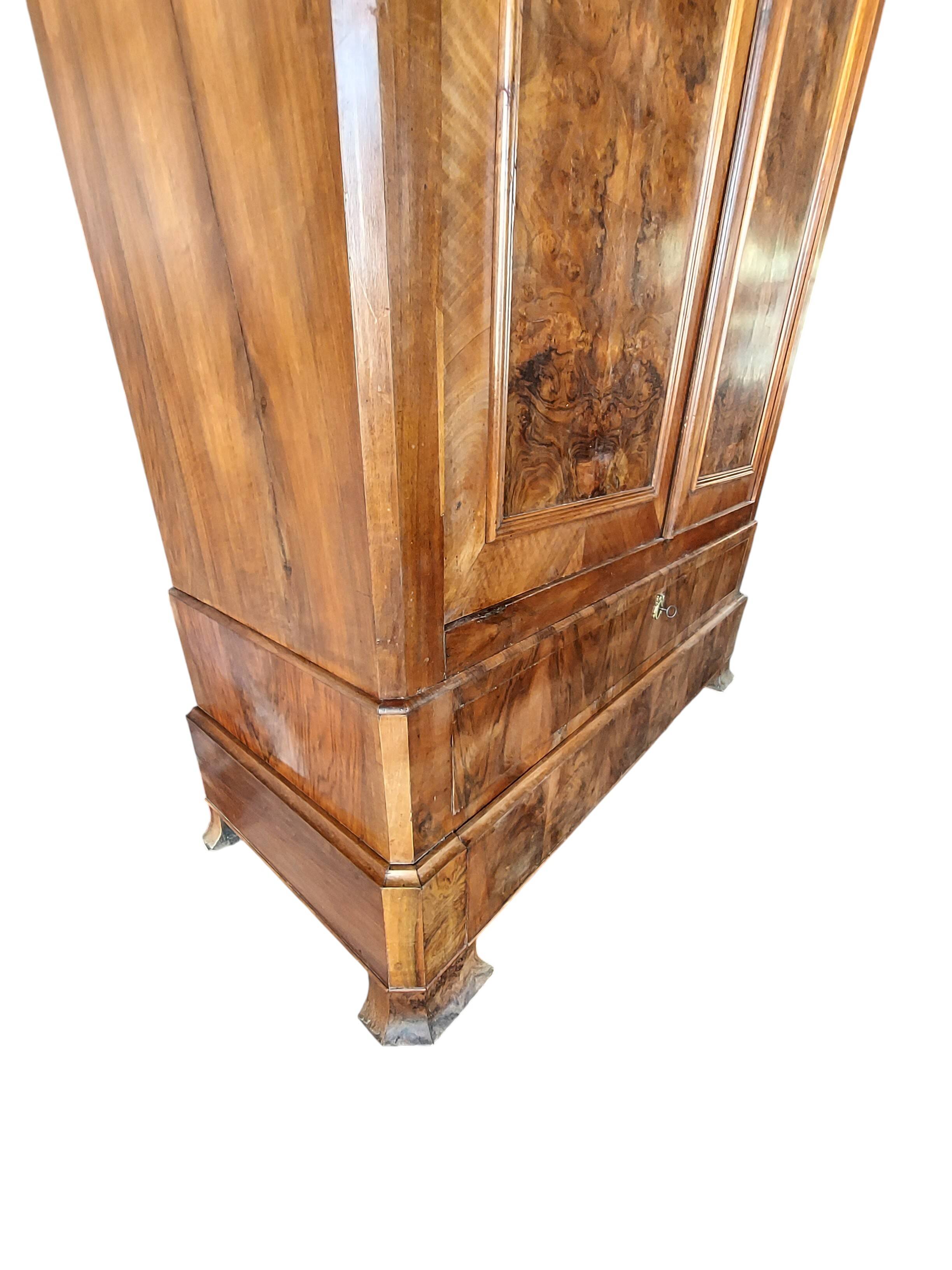 Louis Philippe wardrobe