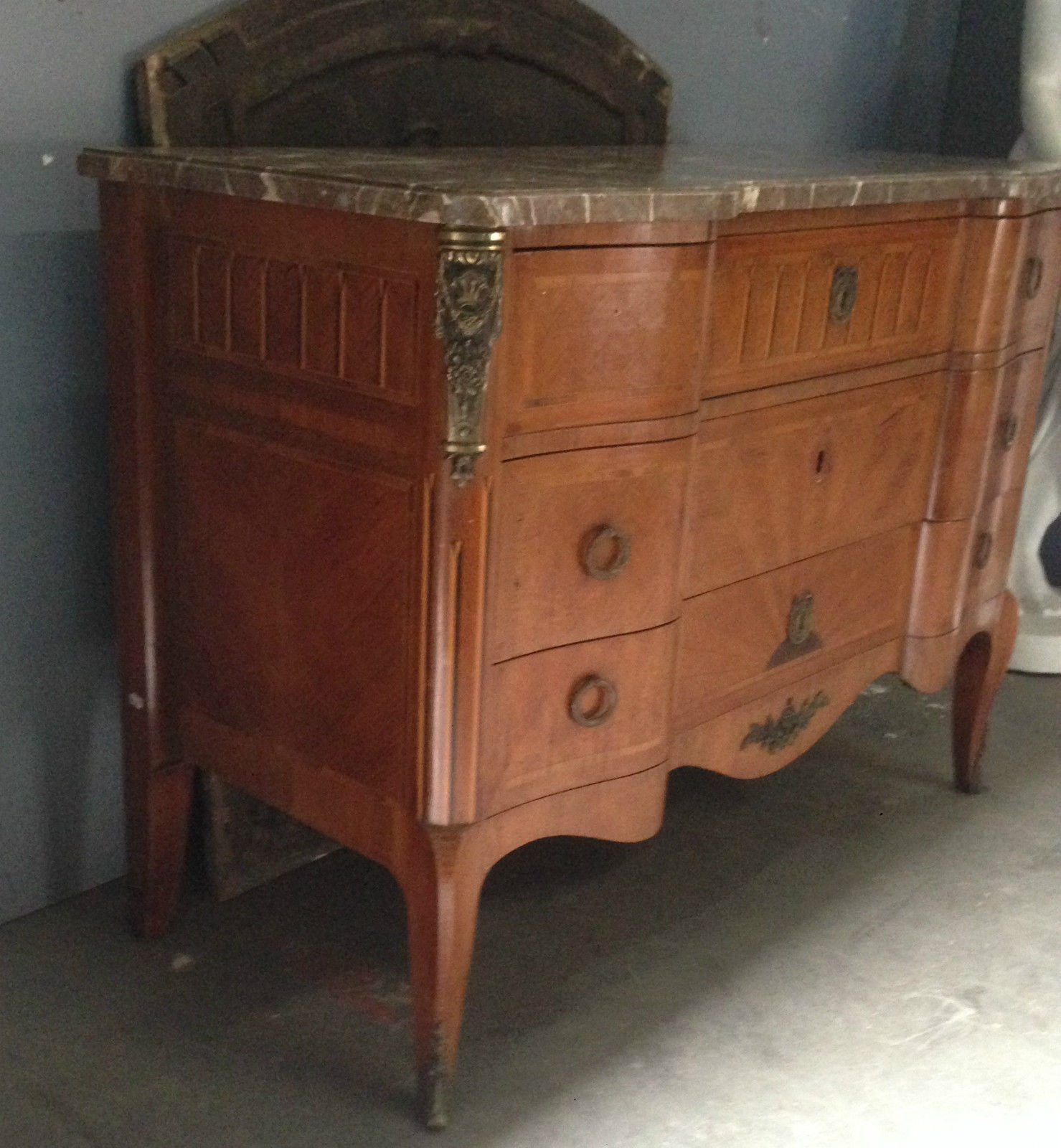 Convenient trigger style transition