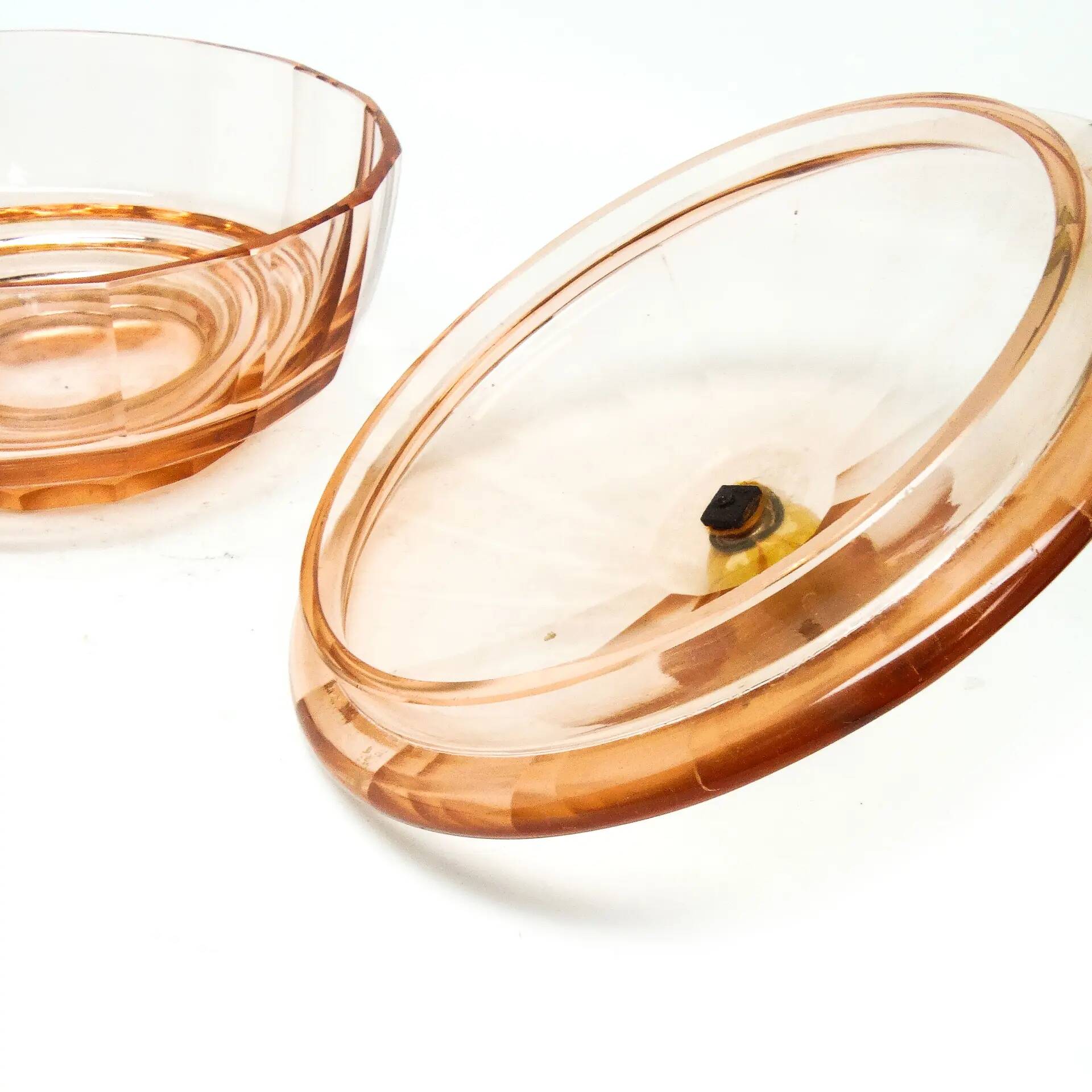 Art Deco bonbonniere, rosalin crystal, Moser, Czechoslovakia, 1930s