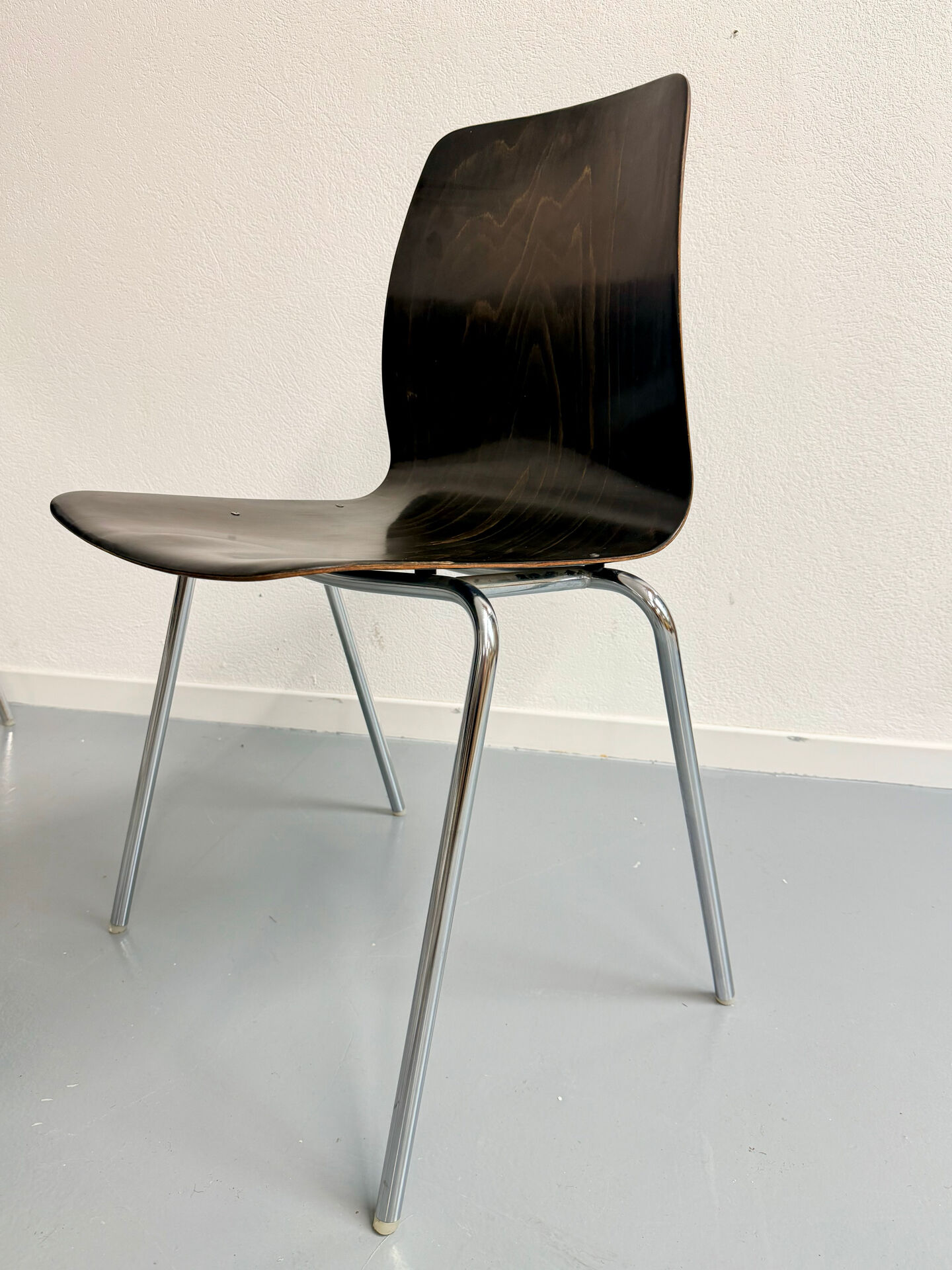 Set of 32 wooden and chrome chairs, Pagholz design from the 80s, vintage Pagwood.